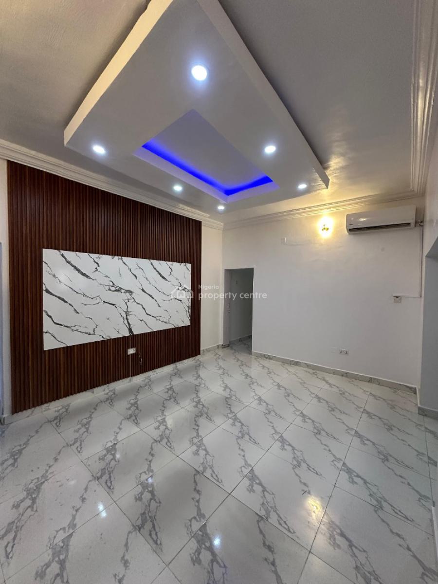 2 Bedroom Apartment, Off Admiralty, Lekki Phase 1, Lekki, Lagos, Flat / Apartment for Rent