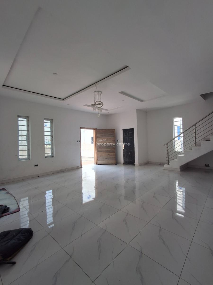 4bedroom Semi Detached, General Paint, Sangotedo, Ajah, Lagos, Detached Duplex for Rent