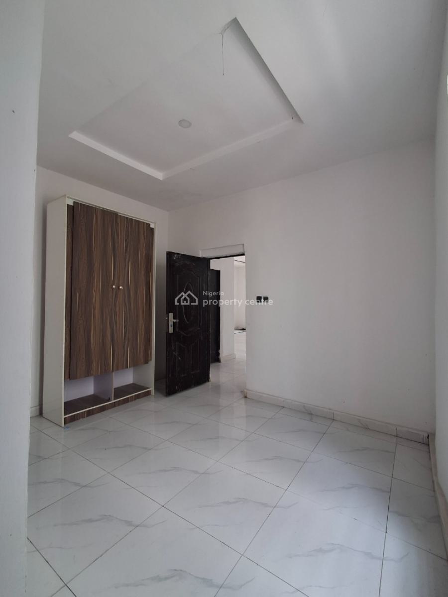 4bedroom Semi Detached, General Paint, Sangotedo, Ajah, Lagos, Detached Duplex for Rent