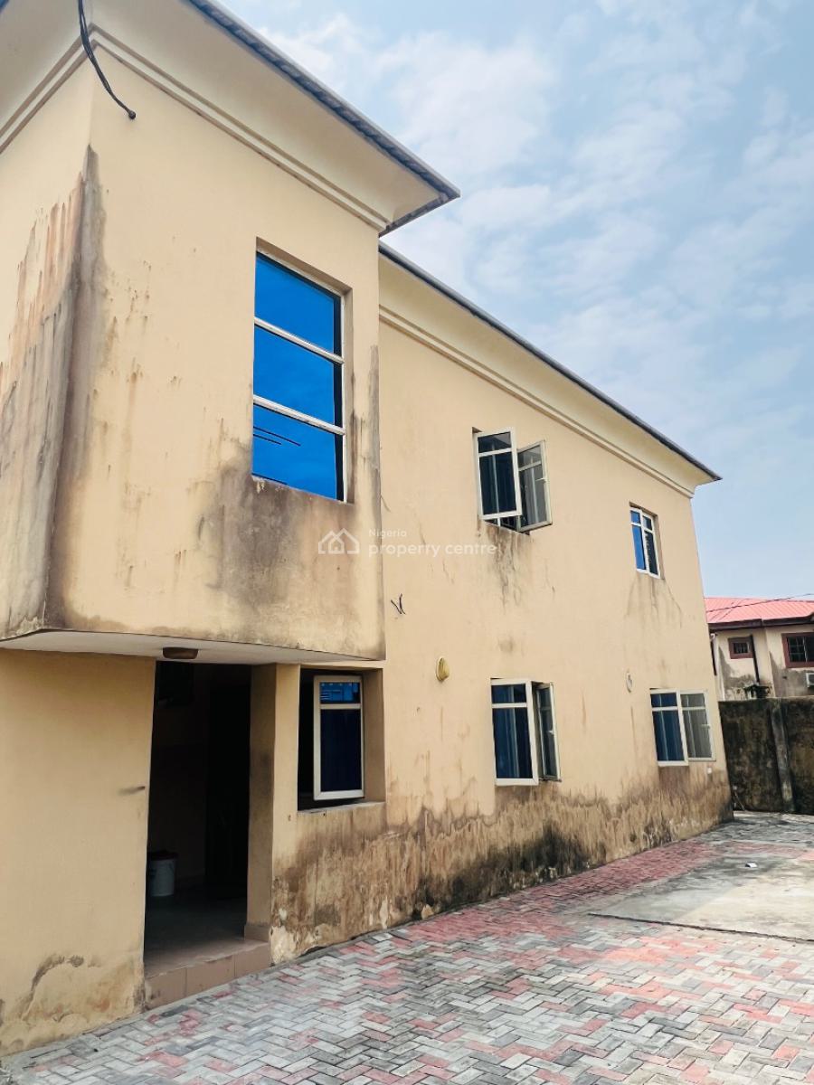 Room and Pallor in a Secured Neighborhood. Very Close to The Express, Ologufe, Very Close to Lekki Epe Expressway, Awoyaya, Ibeju Lekki, Lagos, Mini Flat (room and Parlour) for Rent