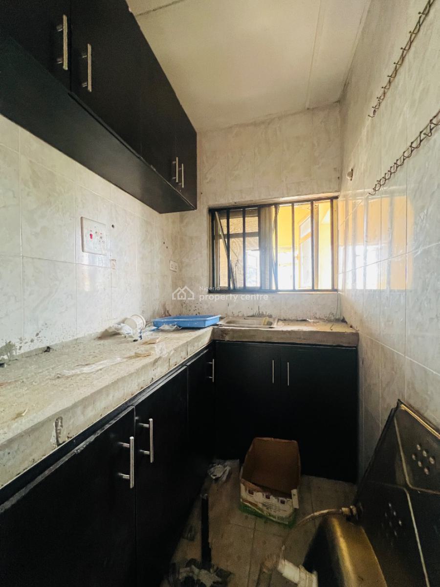 Room and Pallor in a Secured Neighborhood. Very Close to The Express, Ologufe, Very Close to Lekki Epe Expressway, Awoyaya, Ibeju Lekki, Lagos, Mini Flat (room and Parlour) for Rent