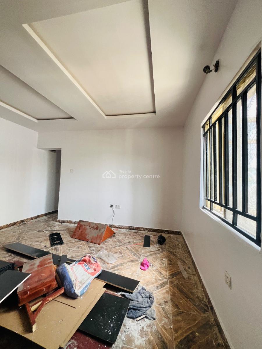 Room and Pallor in a Secured Neighborhood. Very Close to The Express, Ologufe, Very Close to Lekki Epe Expressway, Awoyaya, Ibeju Lekki, Lagos, Mini Flat (room and Parlour) for Rent