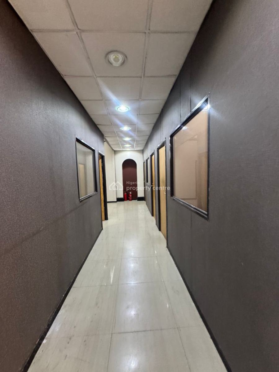 210sqm Office Space, Victoria Island (vi), Lagos, Office Space for Rent