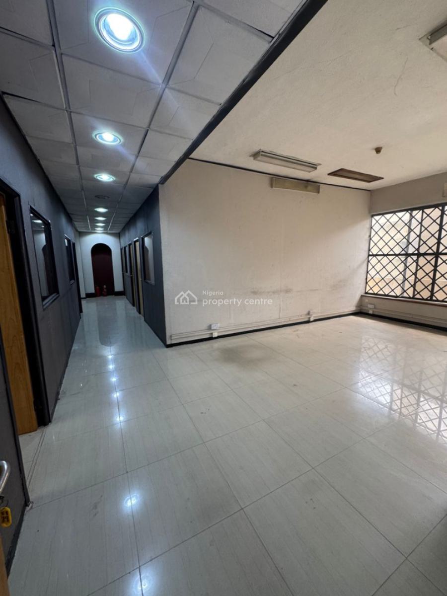 210sqm Office Space, Victoria Island (vi), Lagos, Office Space for Rent