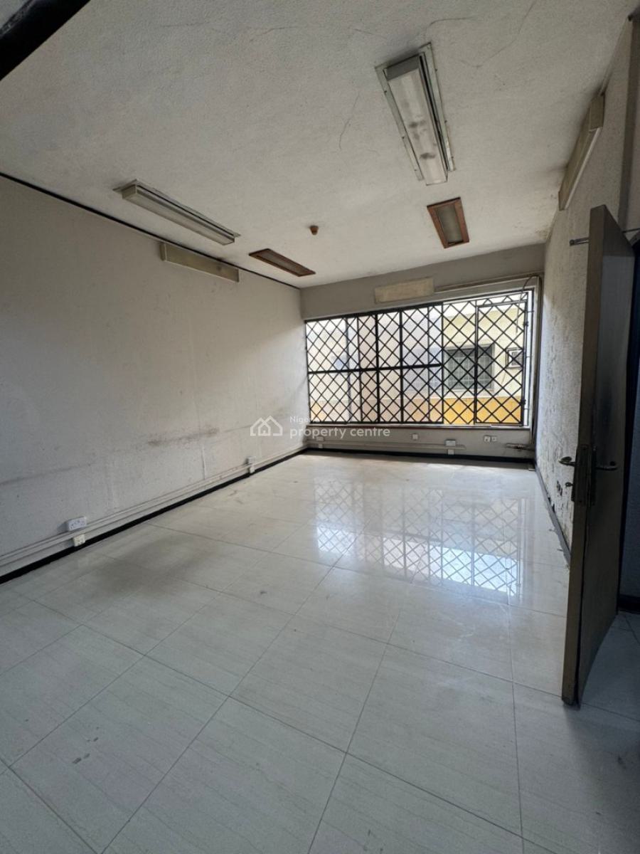 210sqm Office Space, Victoria Island (vi), Lagos, Office Space for Rent