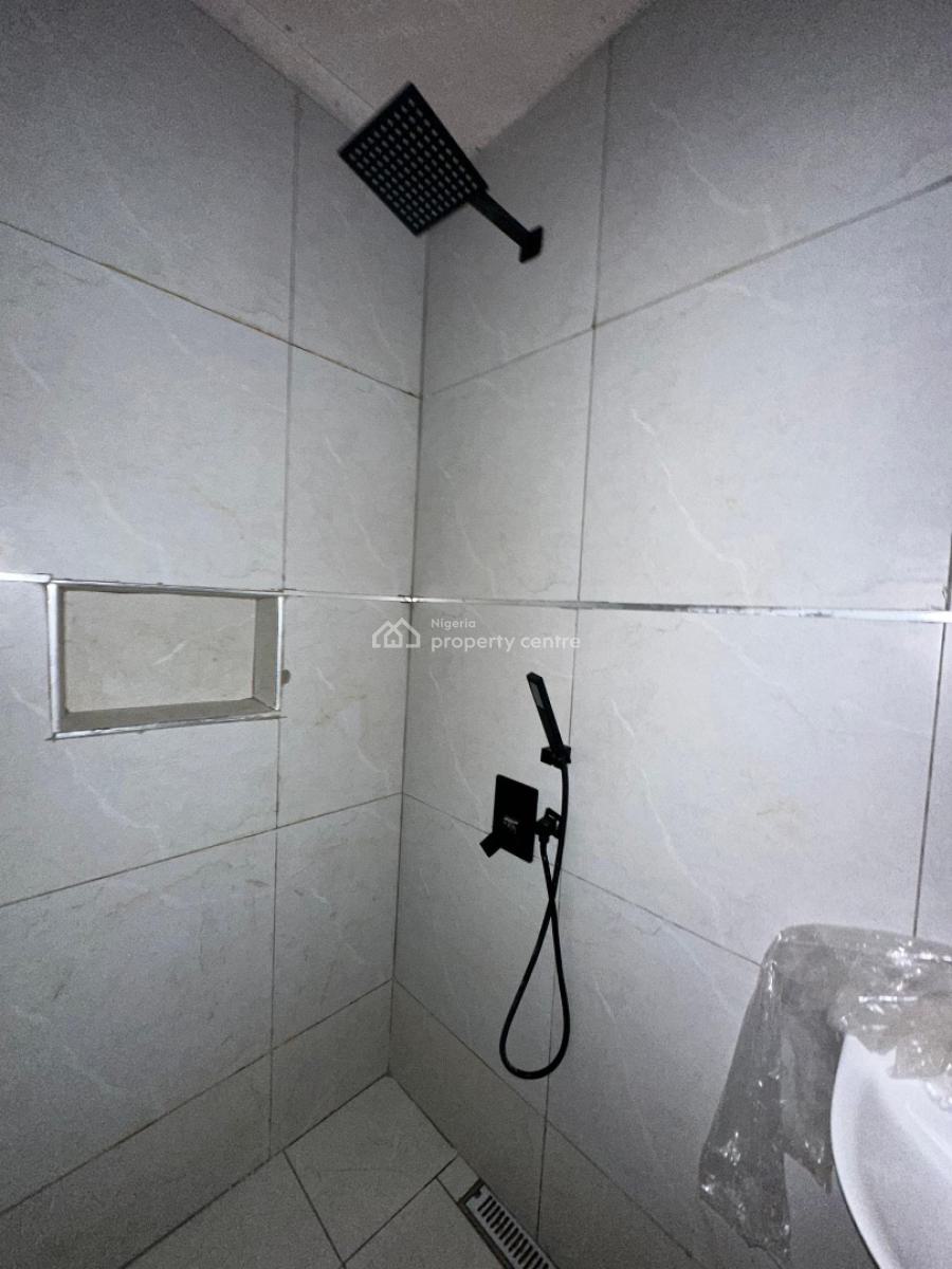 Beautifully Built 2bedroom Apartment with Elevator, Ikate Lekki Lagos, Ikate Elegushi, Lekki, Lagos, Flat / Apartment for Sale