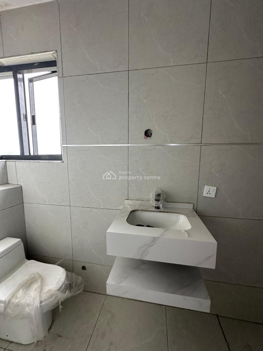 Beautifully Built 2bedroom Apartment with Elevator, Ikate Lekki Lagos, Ikate Elegushi, Lekki, Lagos, Flat / Apartment for Sale