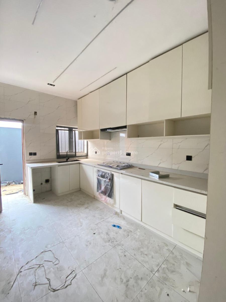 4-bedroom Terrace Duplex, Lekki Phase 1, Lekki, Lagos, Terraced Duplex for Rent