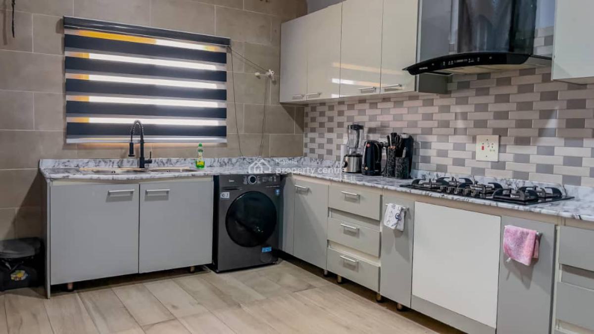 Spacious 2bedroom Apartment, Ikate Elegushi, Lekki, Lagos, House Short Let