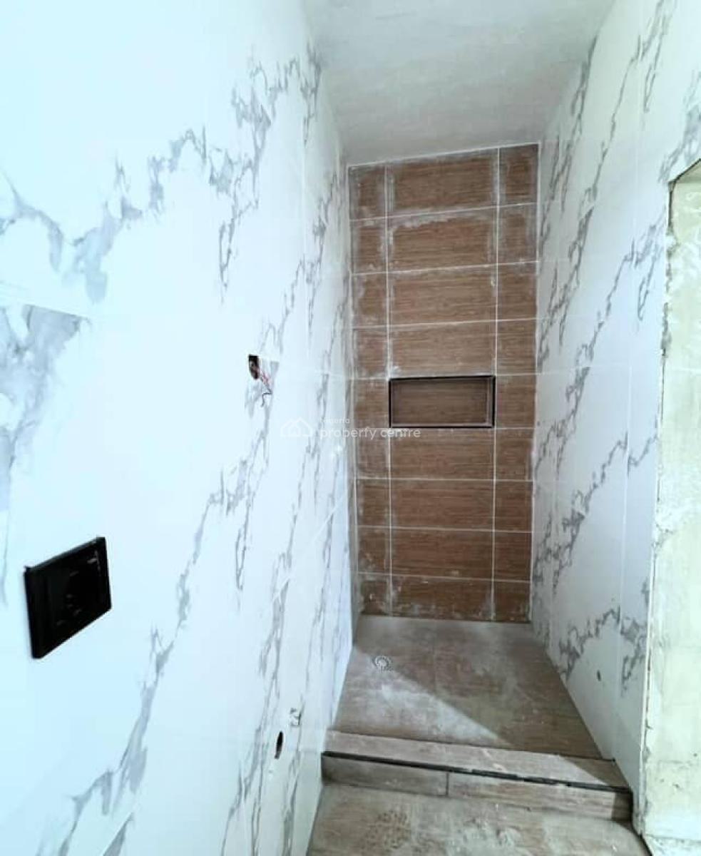 Gorgeous 2 Bedroom Apartment Within a Serene Environment, Chevron, Lekki, Lagos, Flat / Apartment for Sale