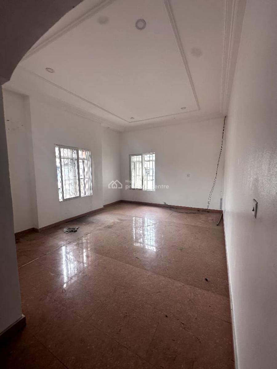 5-bedroom  Semi-detached House with a Bq, Lekki Phase 1, Lekki, Lagos, Semi-detached Duplex for Rent