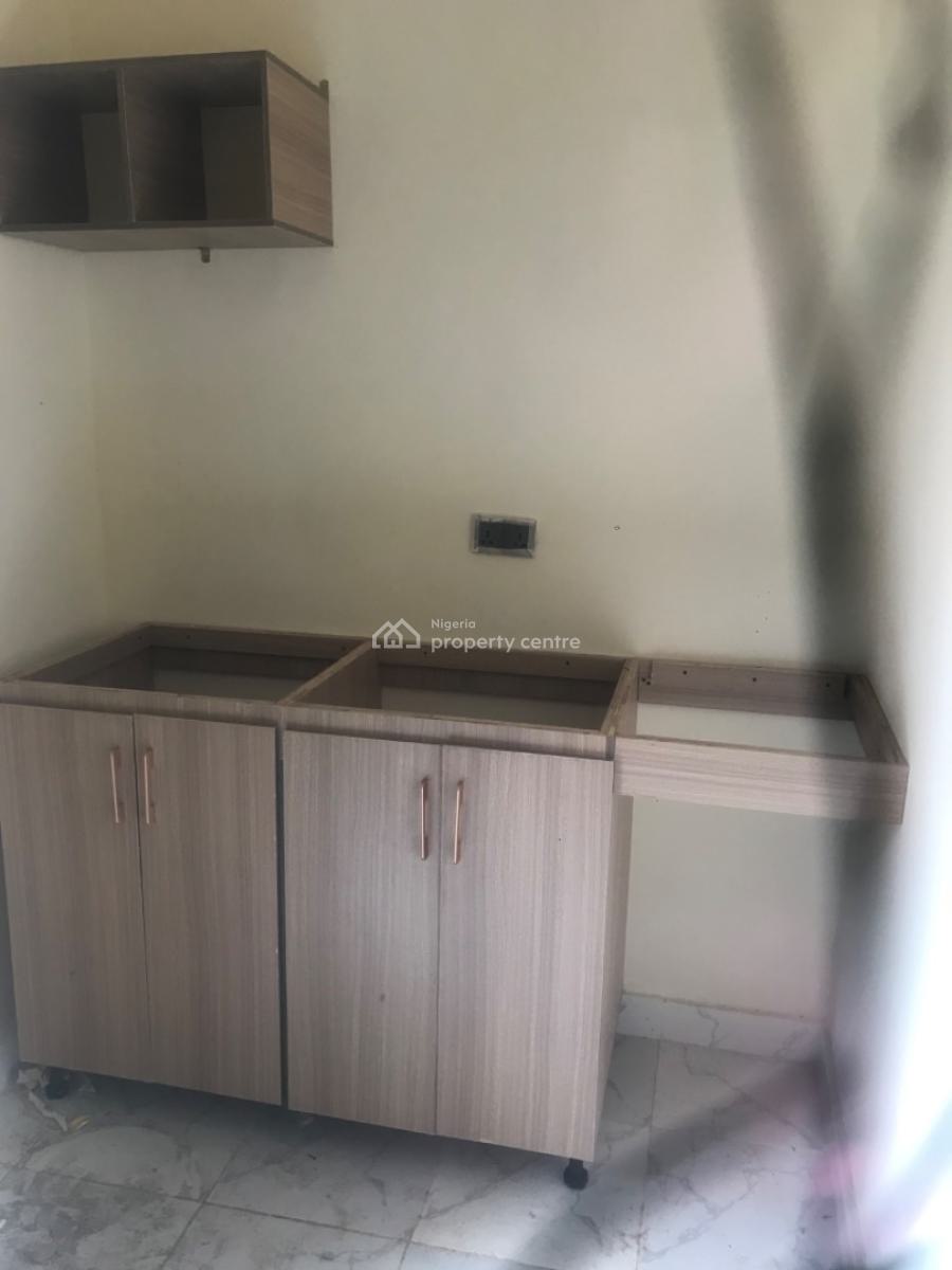 Room Self Contain, Akoka, Yaba, Lagos, Self Contain (single Rooms) for Rent