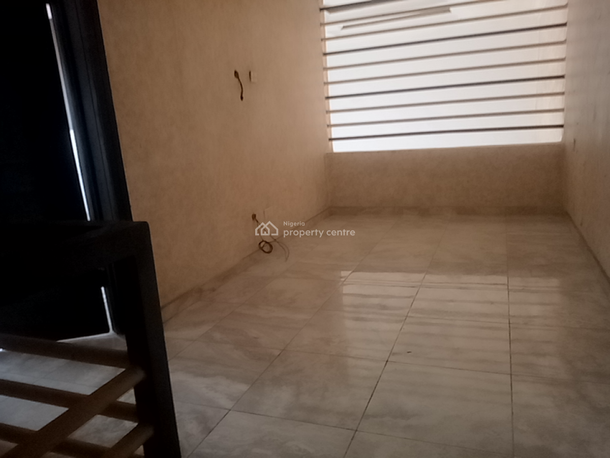 a Fully Serviced 4 Bedroom Duplex, Osapa, Lekki, Lagos, Semi-detached Duplex for Rent