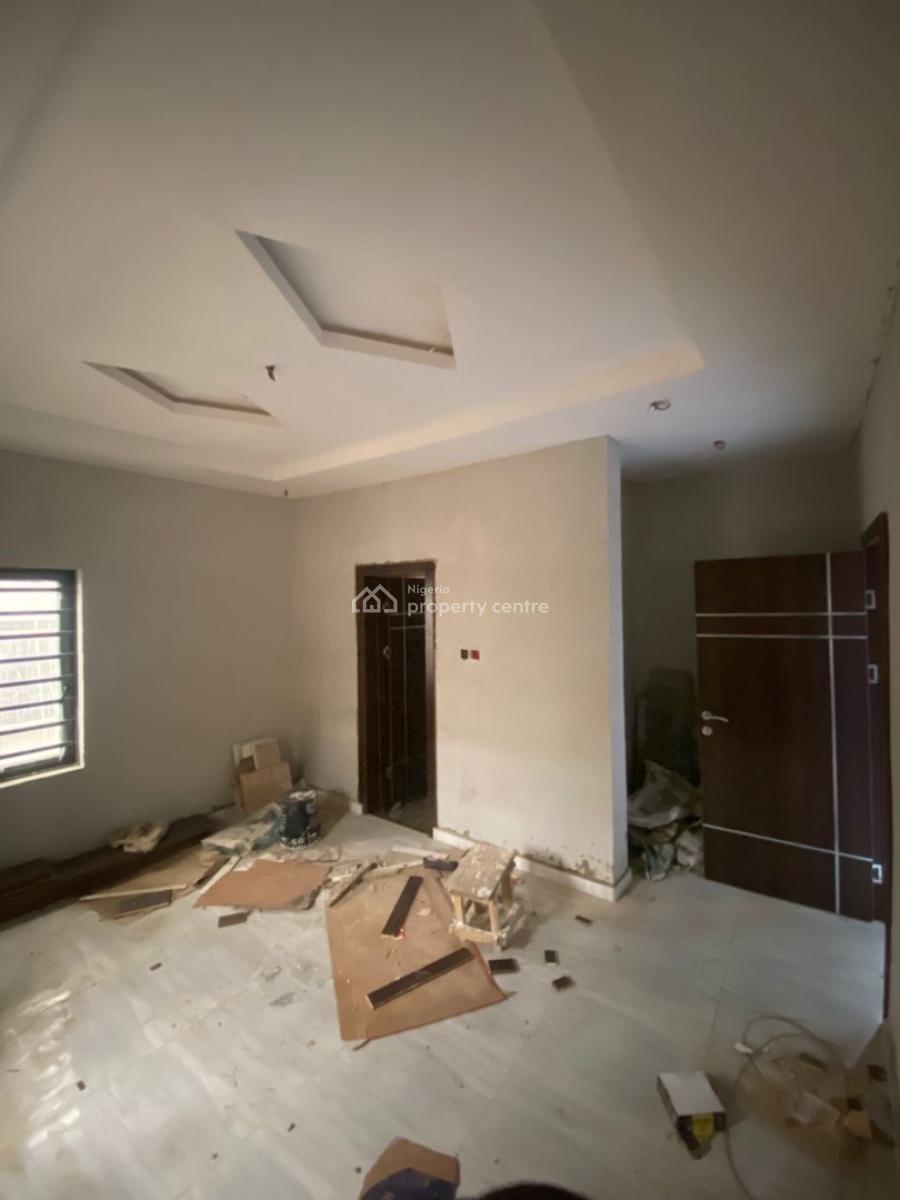 Spacious 5 Bedroom Fully Detached with Bq, Gra Phase 1, Magodo, Lagos, Detached Duplex for Sale