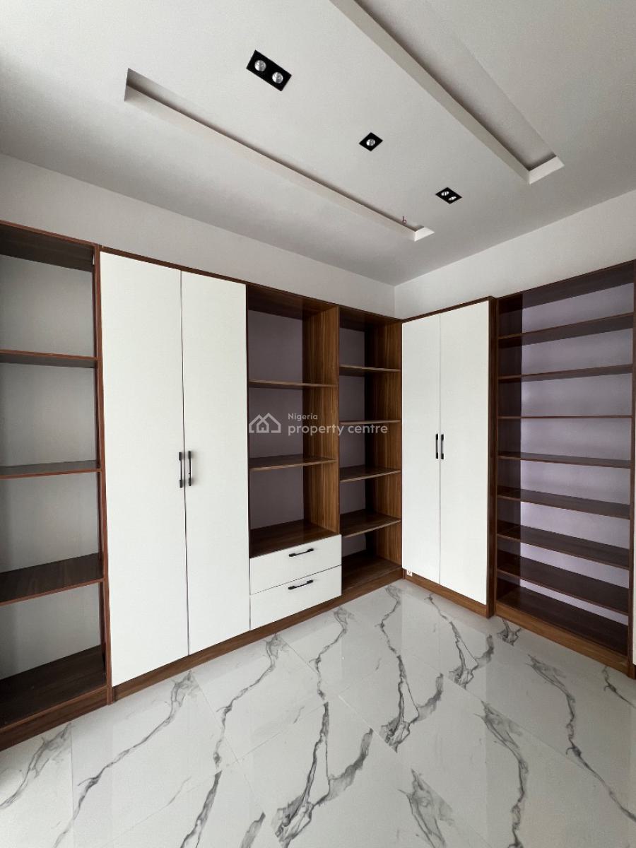 5 Bedrooms & Bq, Osapa, Lekki, Lagos, Detached Duplex for Sale