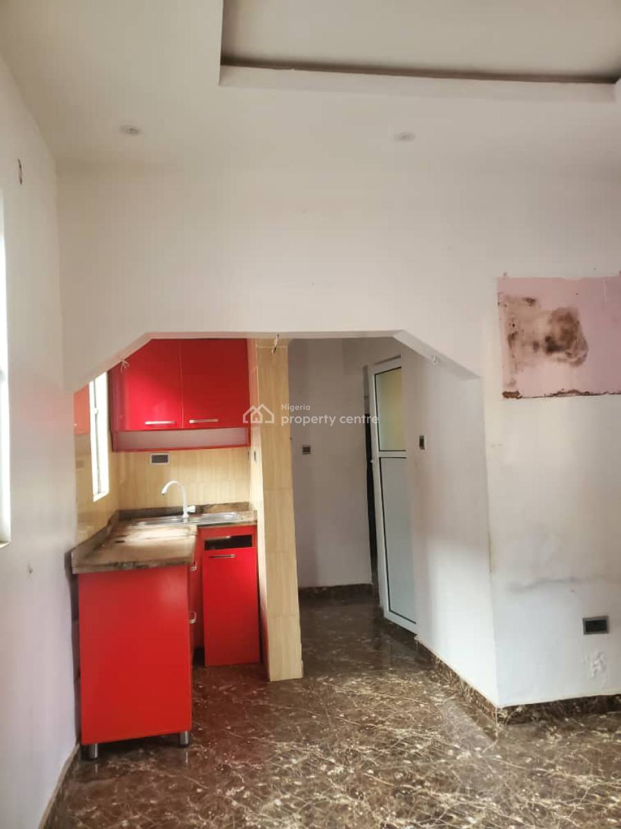 Excellent Mini Flat, Gra Phase 1, Magodo, Lagos, Flat / Apartment for Rent
