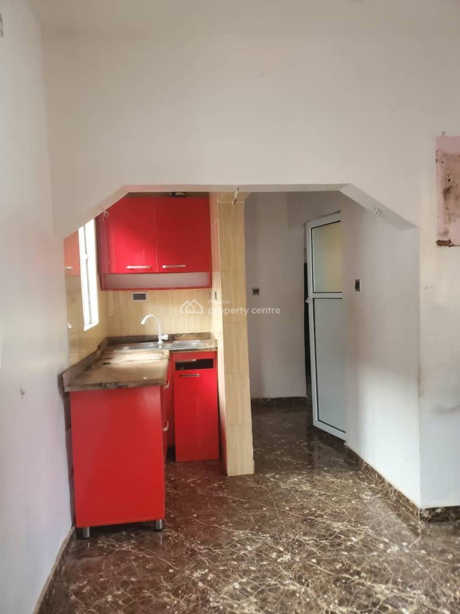 Excellent Mini Flat, Gra Phase 1, Magodo, Lagos, Flat / Apartment for Rent