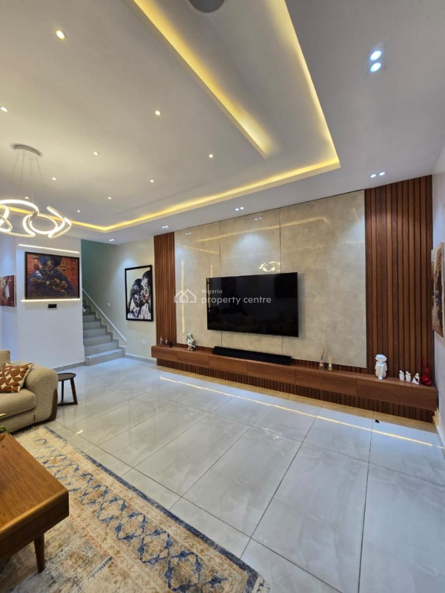 Top-notch Luxury Serviced 4 Bedroom Terrace with a Room Bq, Victoria Island (vi), Lagos, House for Sale