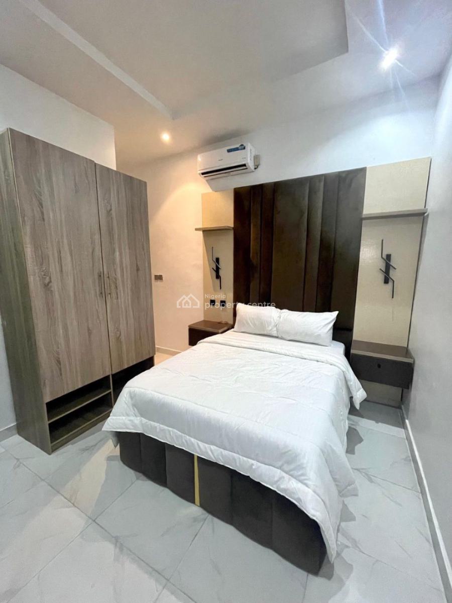 Massive 3 Bedroom Duplex, Chevron Right By (conservation Center), Lekki, Lagos, Terraced Duplex Short Let