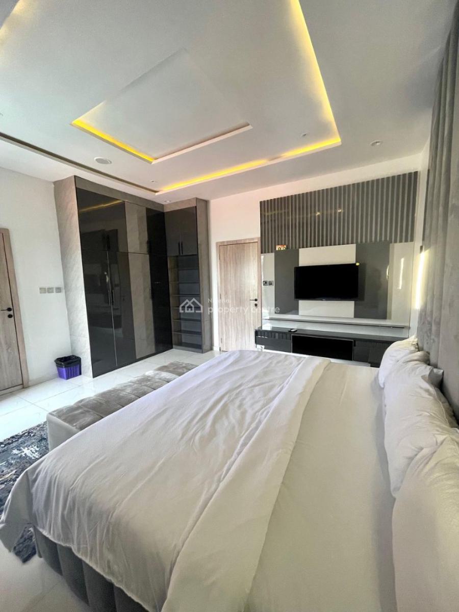 Massive 3 Bedroom Duplex, Chevron Right By (conservation Center), Lekki, Lagos, Terraced Duplex Short Let