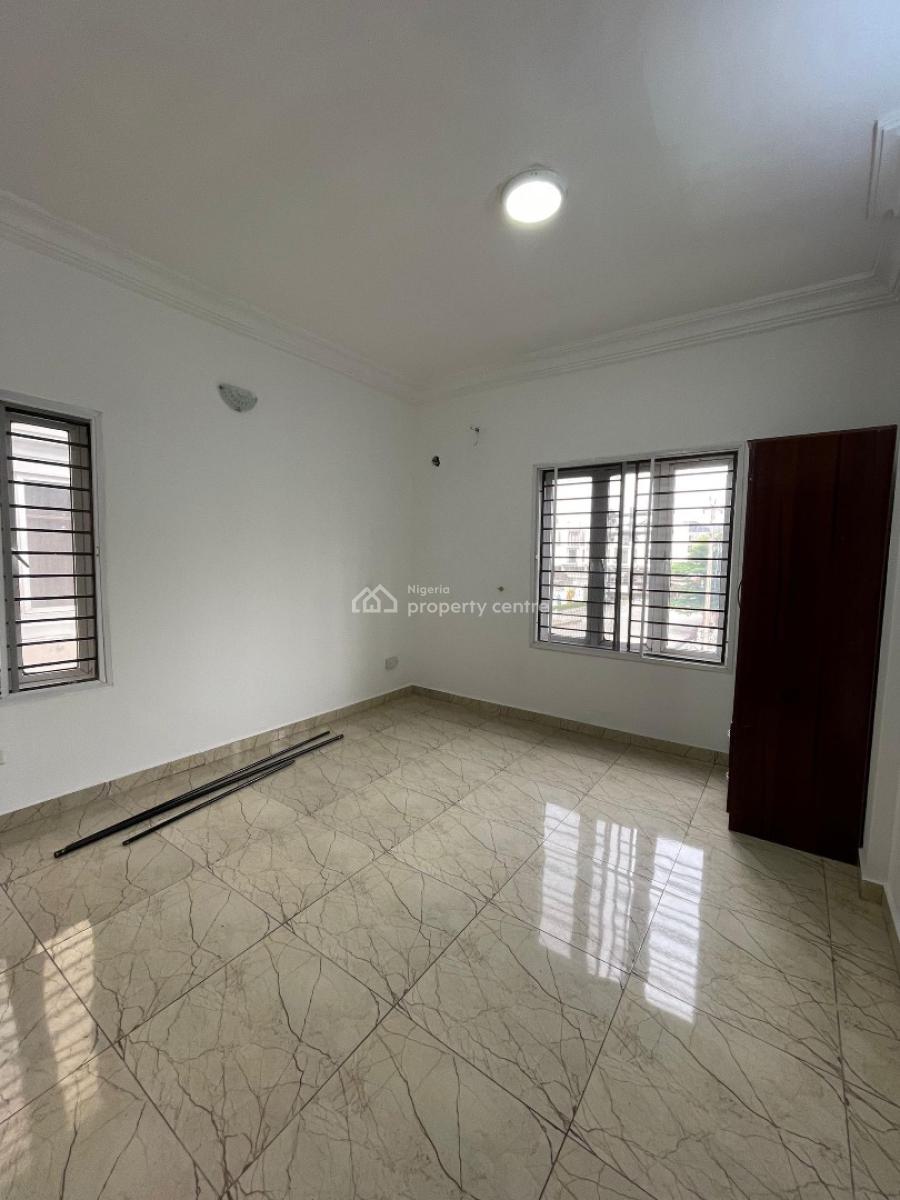 Beautiful 3 Bedroom Apartment, Lekki Phase 1, Lekki, Lagos, Flat / Apartment for Rent