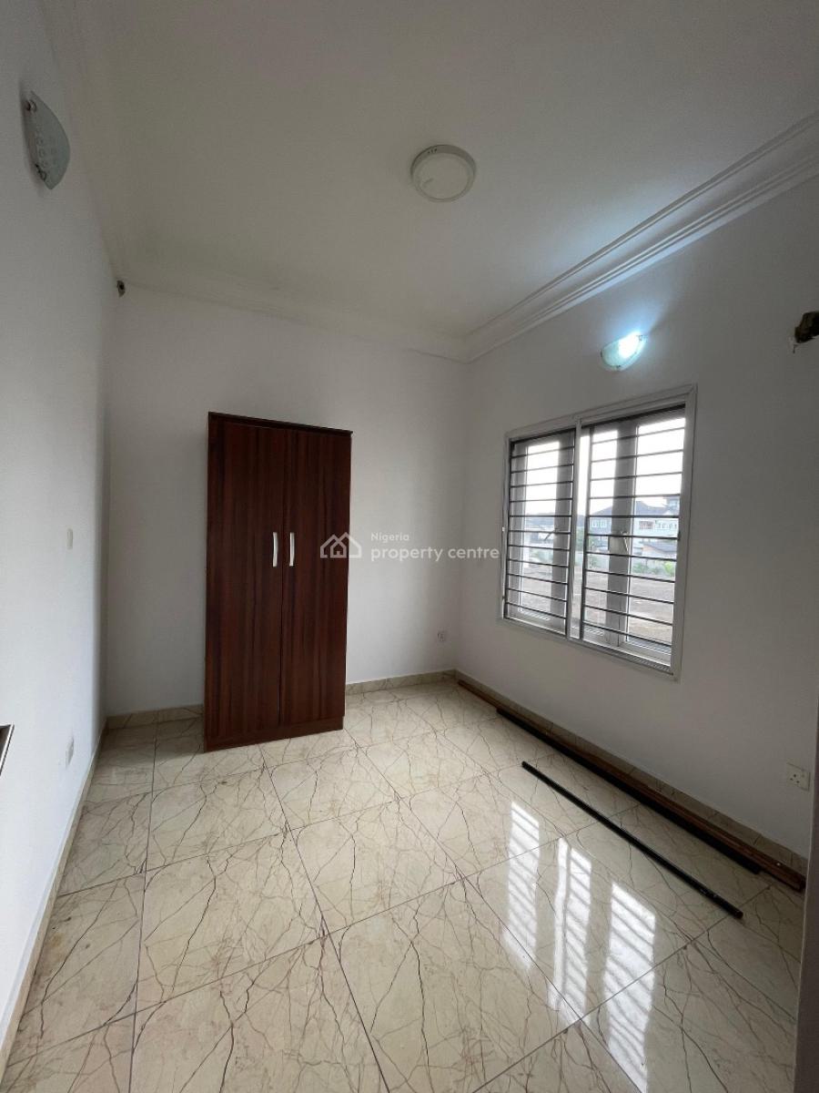 Beautiful 3 Bedroom Apartment, Lekki Phase 1, Lekki, Lagos, Flat / Apartment for Rent