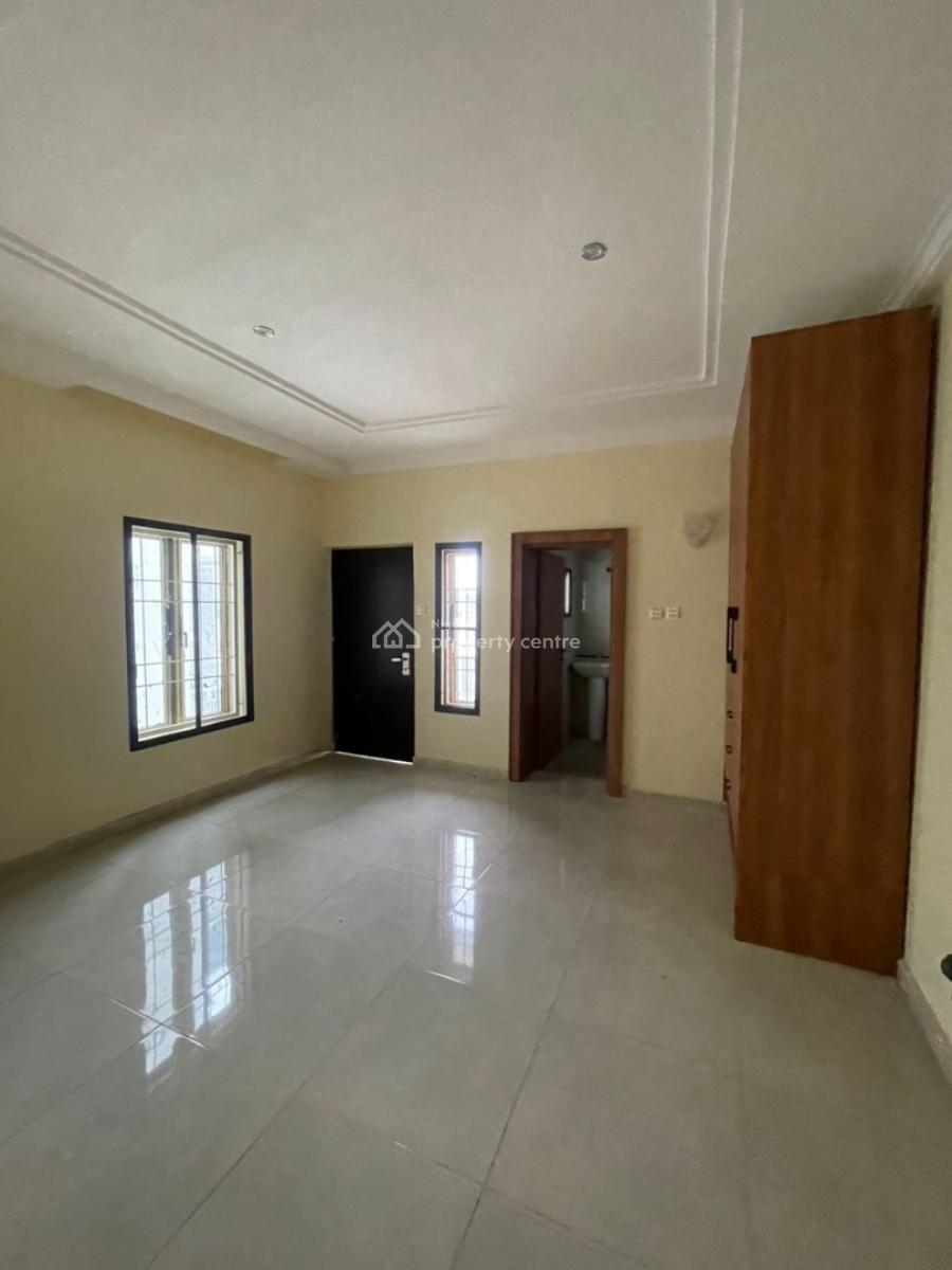 4 Bedrooms Terraced Duplex and a Bq, Guzape District, Abuja, Terraced Duplex for Rent