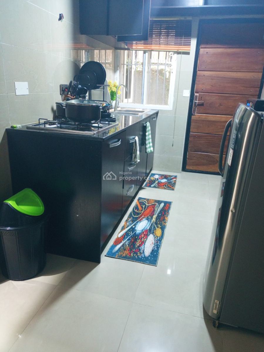 Exclusive 3-bedroom Maisonette -- Secure and Serene, 3 Ayodele Odubiyi Street, Lekki Phase 1, Lekki, Lagos, Terraced Duplex Short Let