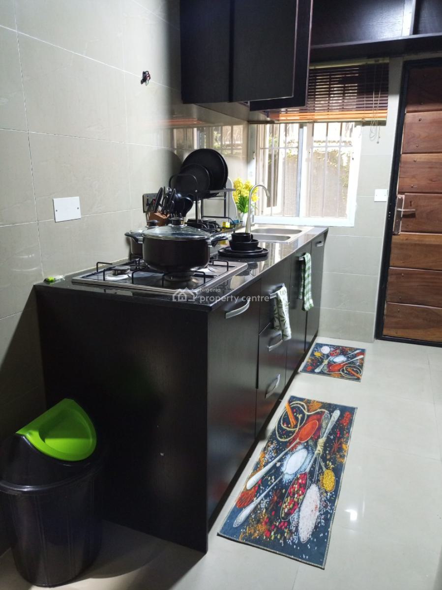 Exclusive 3-bedroom Maisonette -- Secure and Serene, 3 Ayodele Odubiyi Street, Lekki Phase 1, Lekki, Lagos, Terraced Duplex Short Let