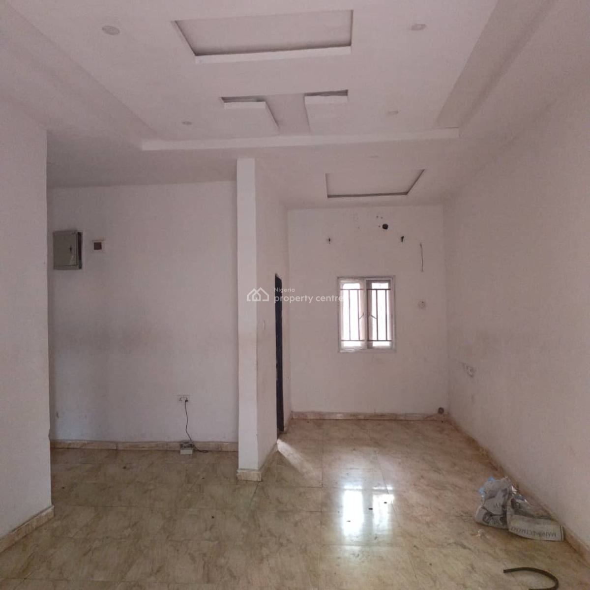 Excellent Spacious 2 Bedroom Apartment, By Dunamis Church, Lugbe District, Abuja, Flat / Apartment for Rent