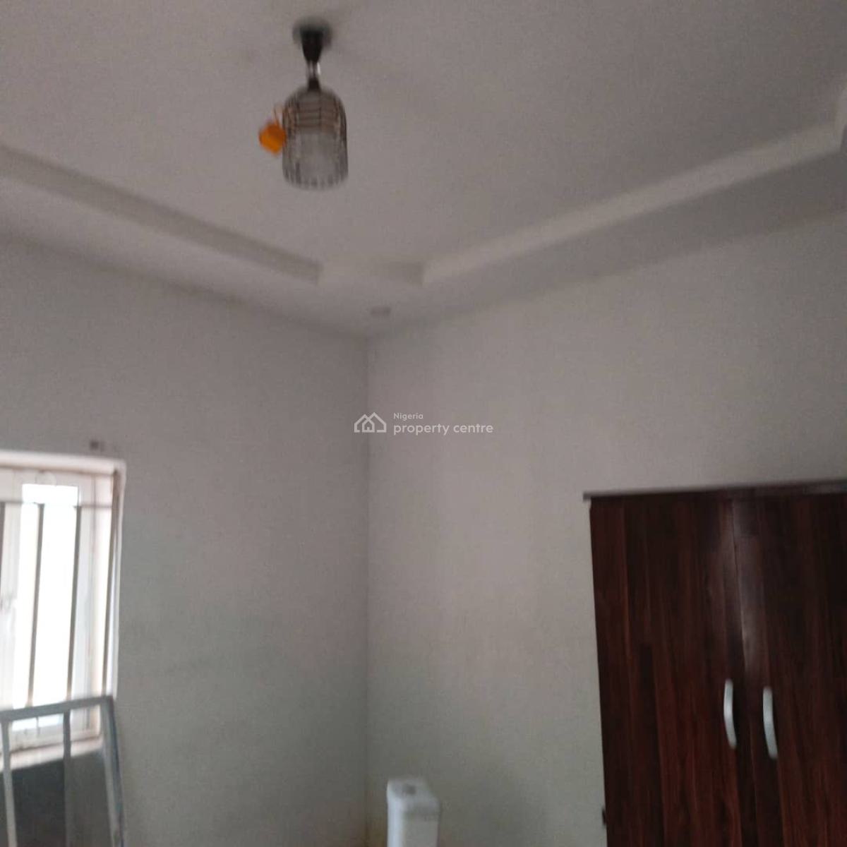 Excellent Spacious 2 Bedroom Apartment, By Dunamis Church, Lugbe District, Abuja, Flat / Apartment for Rent