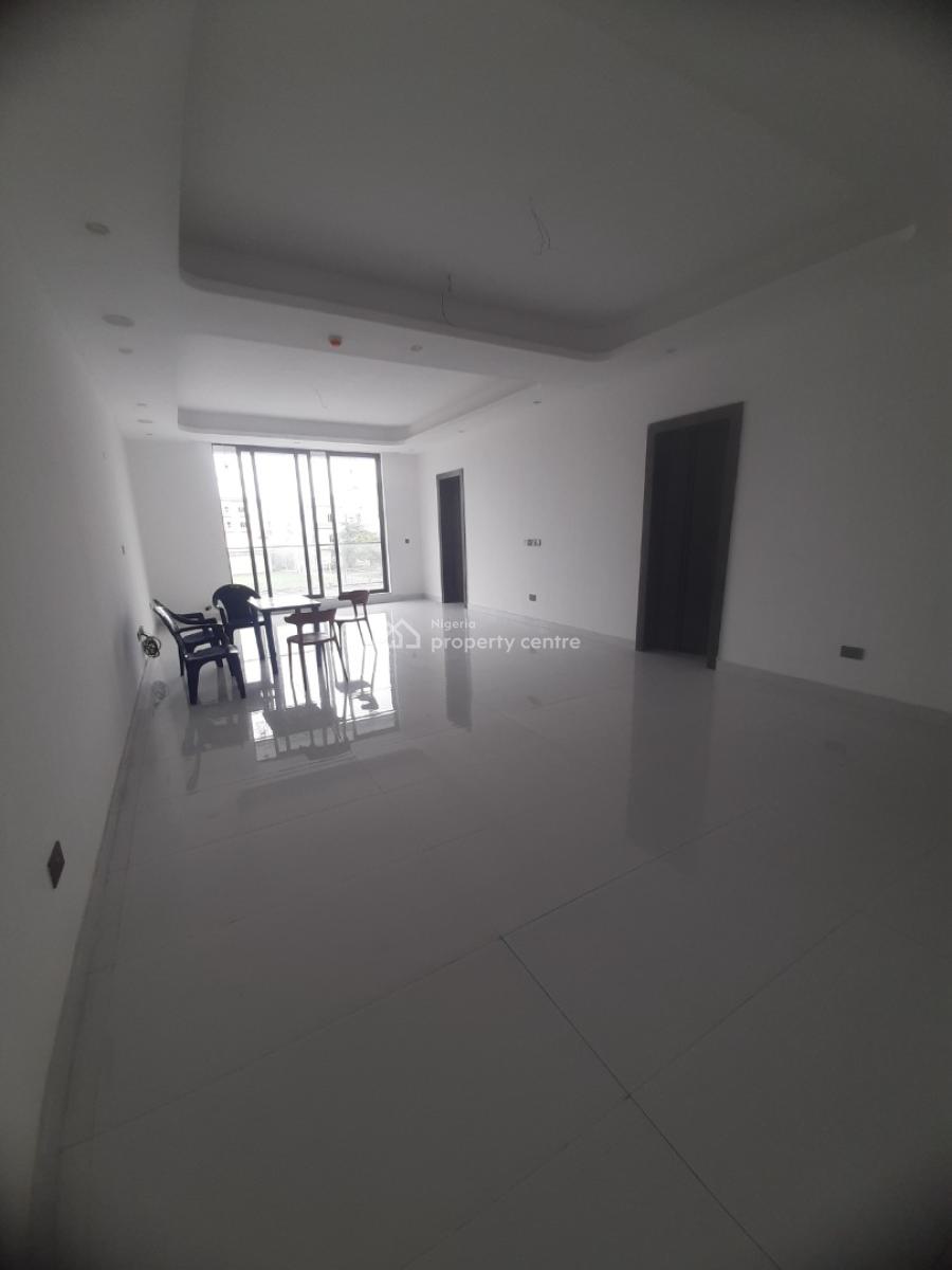Tastefully Finished and Serviced with 24 Hours Power Supply, 2 Bedrooms En-suite, Lekki Phase 1, Lekki, Lagos, Flat / Apartment for Sale