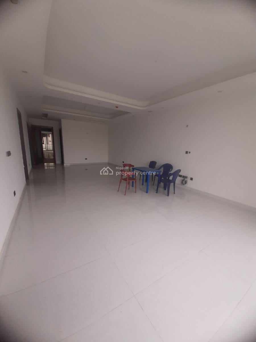 Tastefully Finished and Serviced with 24 Hours Power Supply, 2 Bedrooms En-suite, Lekki Phase 1, Lekki, Lagos, Flat / Apartment for Sale