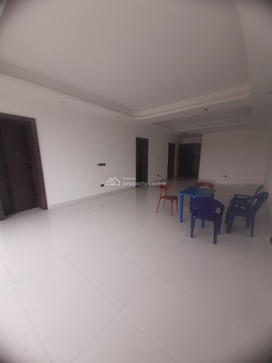 Tastefully Finished and Serviced with 24 Hours Power Supply, 2 Bedrooms En-suite, Lekki Phase 1, Lekki, Lagos, Flat / Apartment for Sale