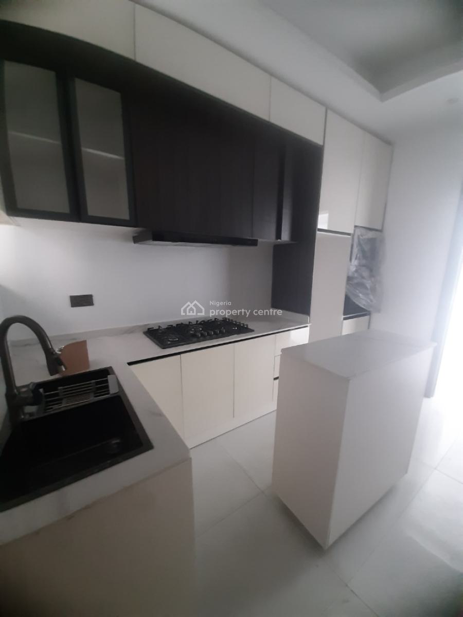 Tastefully Finished and Serviced with 24 Hours Power Supply, 2 Bedrooms En-suite, Lekki Phase 1, Lekki, Lagos, Flat / Apartment for Sale