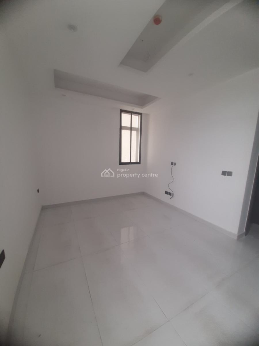 Tastefully Finished and Serviced with 24 Hours Power Supply, 2 Bedrooms En-suite, Lekki Phase 1, Lekki, Lagos, Flat / Apartment for Sale