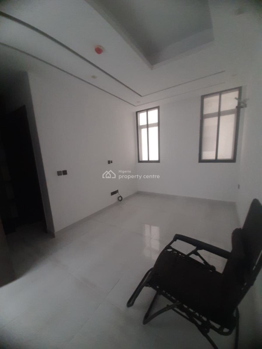 Tastefully Finished and Serviced with 24 Hours Power Supply, 2 Bedrooms En-suite, Lekki Phase 1, Lekki, Lagos, Flat / Apartment for Sale
