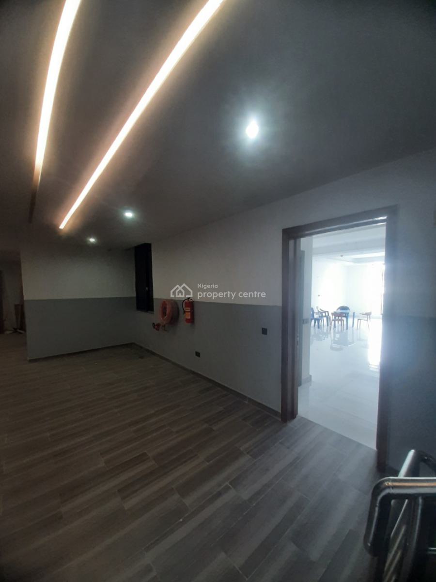 Tastefully Finished and Serviced with 24 Hours Power Supply, 2 Bedrooms En-suite, Lekki Phase 1, Lekki, Lagos, Flat / Apartment for Sale