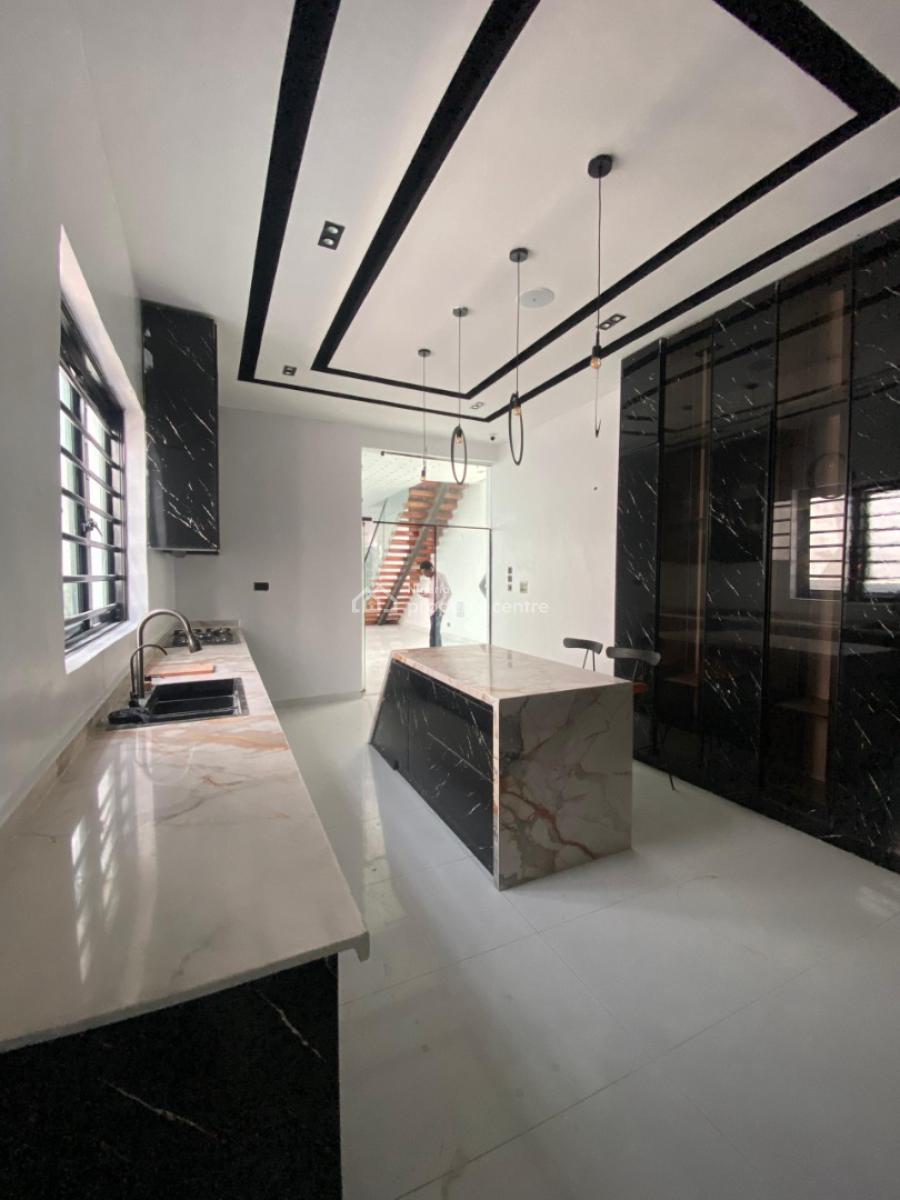 5 Bedroom Fully Detached Duplex with Bq and Pool, Ikota Gra, Lekki, Lagos, Detached Duplex for Sale
