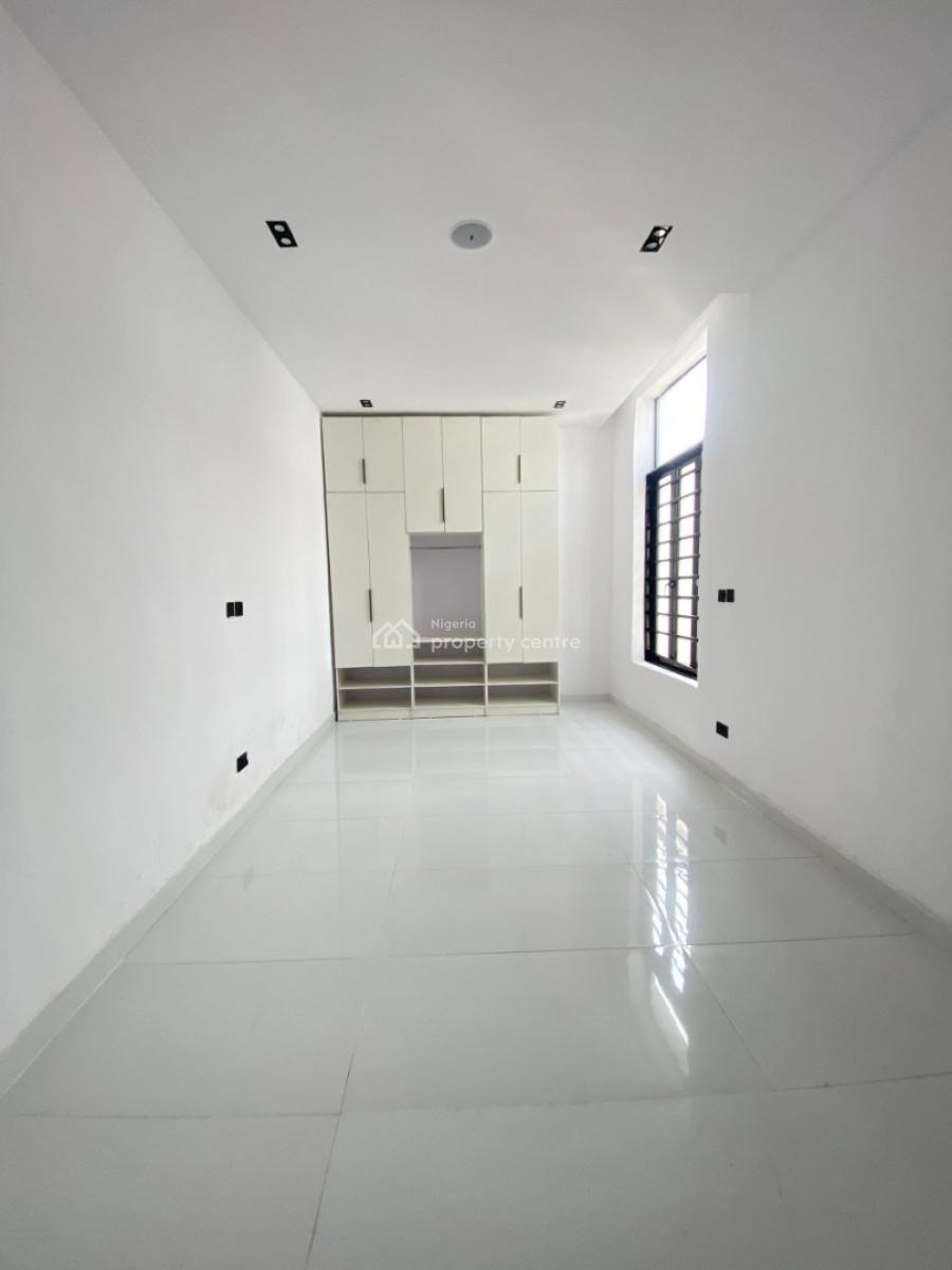 5 Bedroom Fully Detached Duplex with Bq and Pool, Ikota Gra, Lekki, Lagos, Detached Duplex for Sale