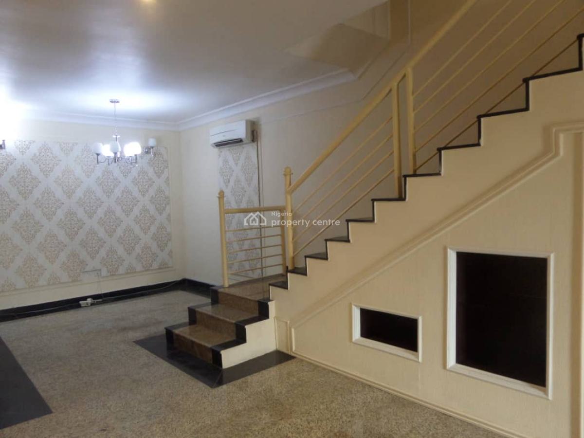 Well Kept 4 Bedroom Terrace House for with Staff Room, Banana Island, Ikoyi, Lagos, Terraced Duplex for Sale