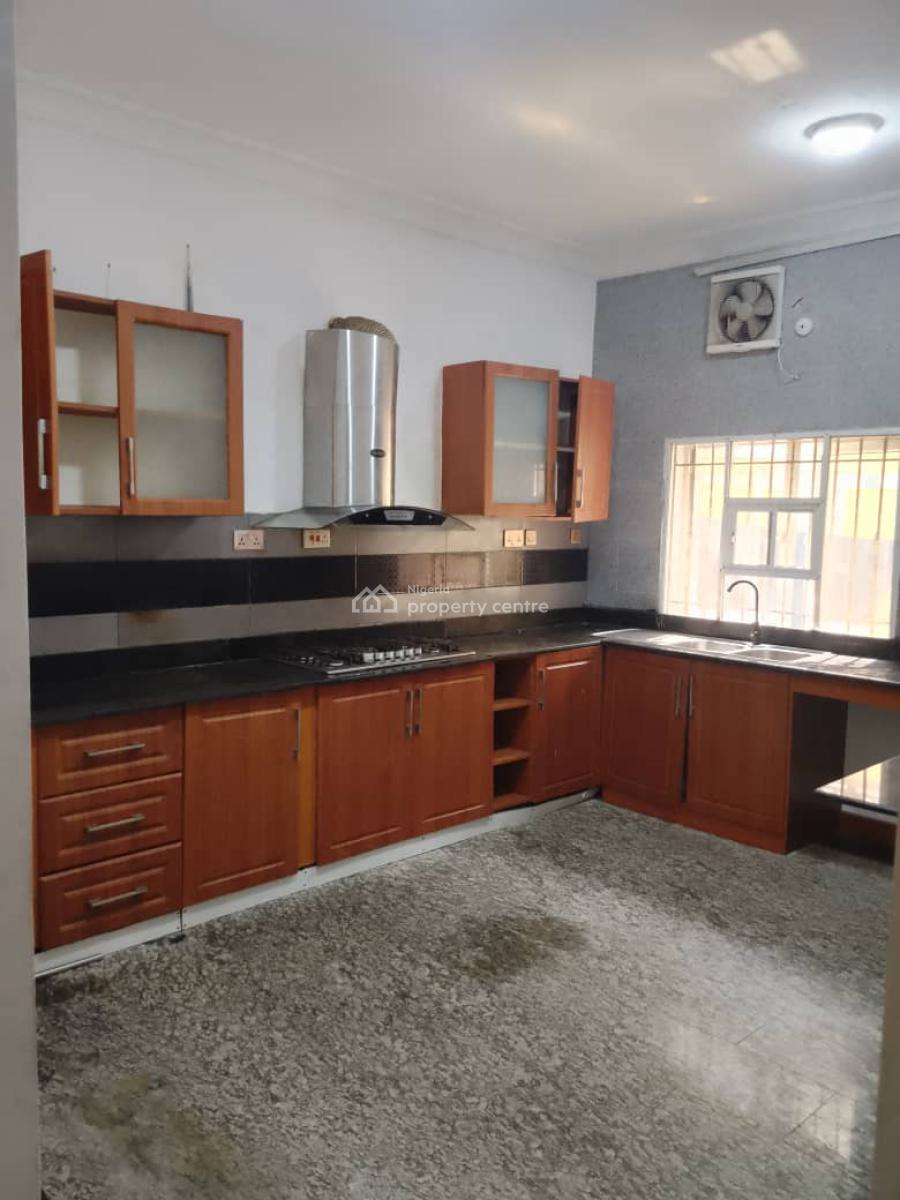 Well-kept 4 Bedrooms Terraced House with Staff Room, Banana Island, Ikoyi, Lagos, Terraced Duplex for Rent