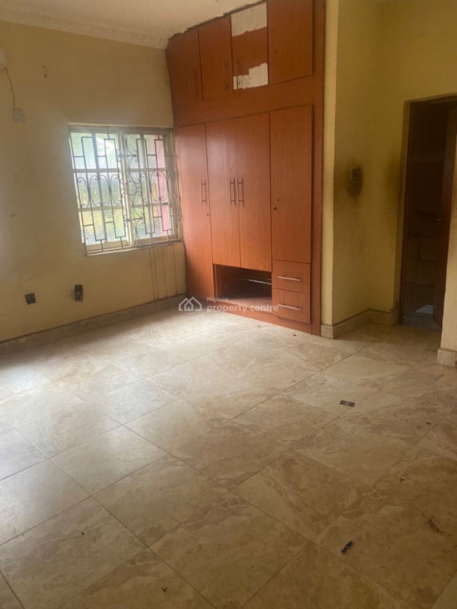 4bedroom Block Flat, Zone 4, Wuse, Abuja, Block of Flats for Sale