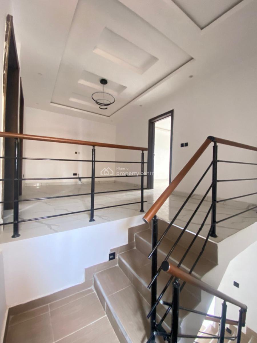 3 Bedroom Terrace Duplex with Bq, Ikota Gra, Lekki, Lagos, Terraced Duplex for Sale