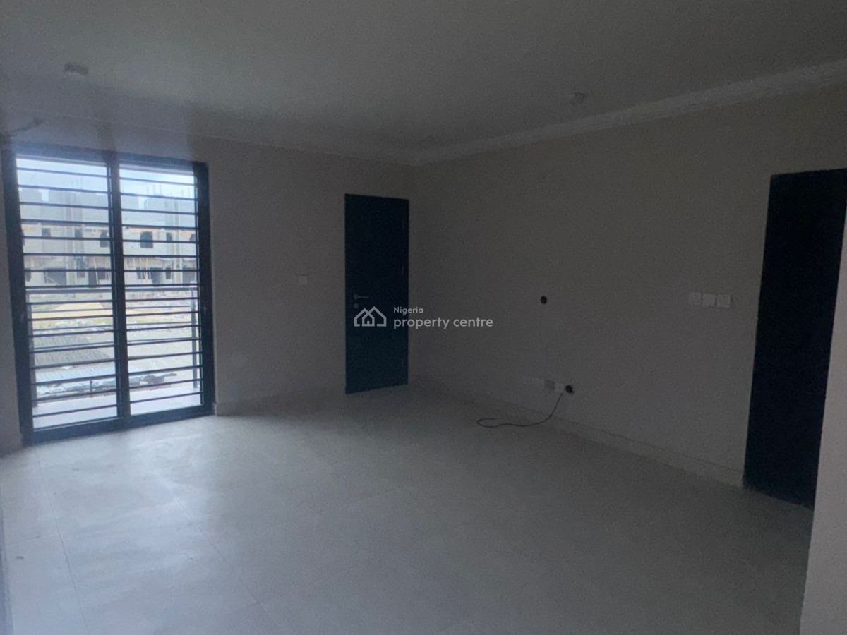 Spacious Miniflat Available, Ikate Lekki Lagos, Ikate, Lekki, Lagos, Mini Flat (room and Parlour) for Rent