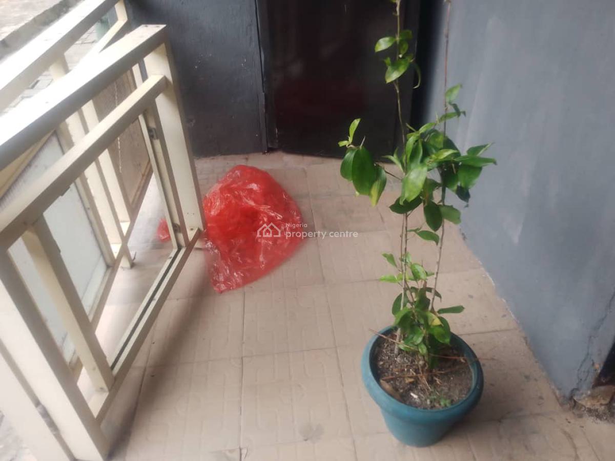 Standard 1 Bedroom Mini Flat, New Road/ Alpha Beach Road Eti-osa Lga, Lekki, Lagos, Mini Flat (room and Parlour) for Rent