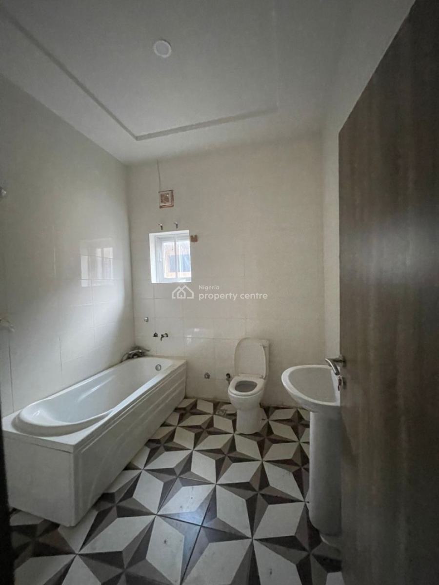 4 Bedroom Terrace Duplex and a Bq, Guzape District, Abuja, Terraced Duplex for Rent
