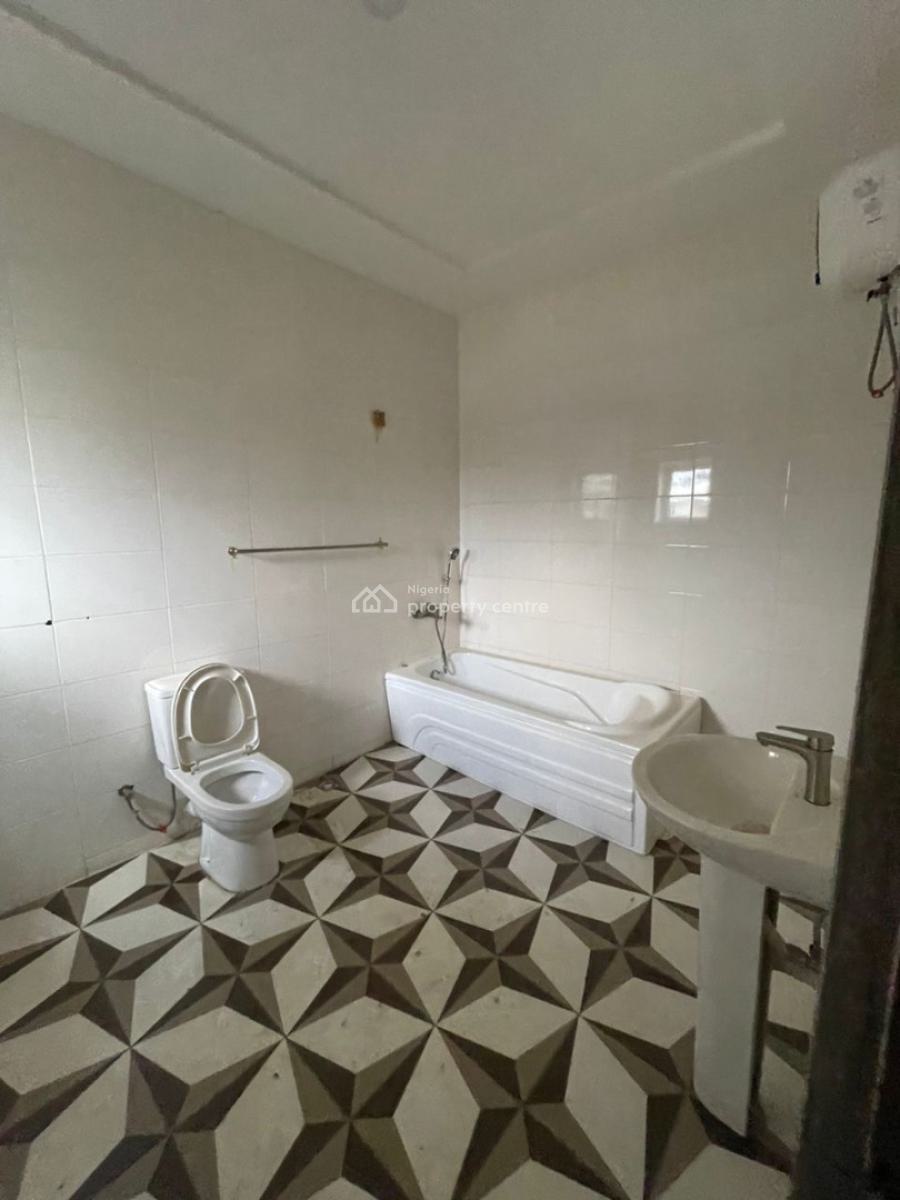 4 Bedroom Terrace Duplex and a Bq, Guzape District, Abuja, Terraced Duplex for Rent