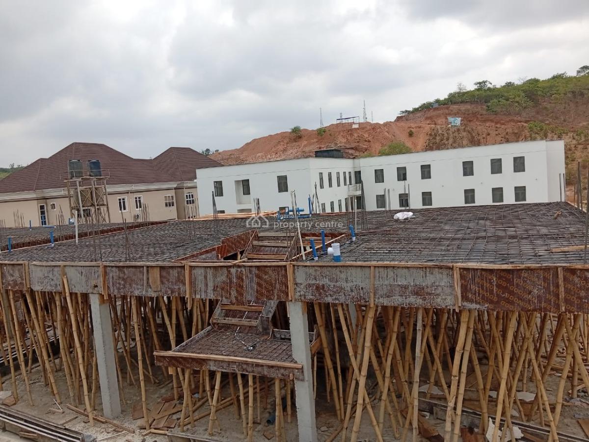 Pent House Duplex - 4 Bedroom Maisonnette with Bq, Hh - Alx Street, Guzape District, Abuja, House for Sale