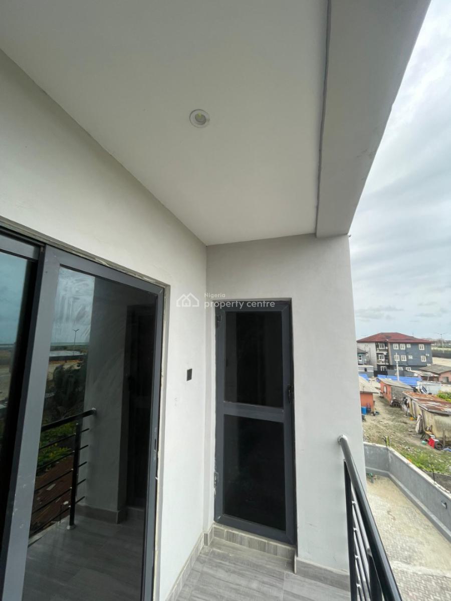 2 Bedroom Flat, Off Domino Pizza, Ologolo, Lekki, Lagos, Flat / Apartment for Rent